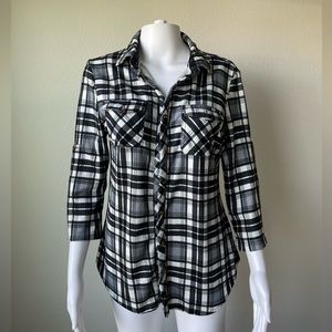 Eden & Olivia soft flannel plaid button down